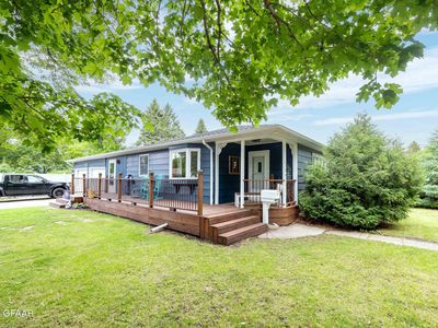 922 17th St NW, East Grand Forks, MN, 56721