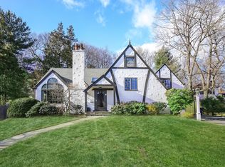 6 Highland Park Pl, Rye, NY 10580