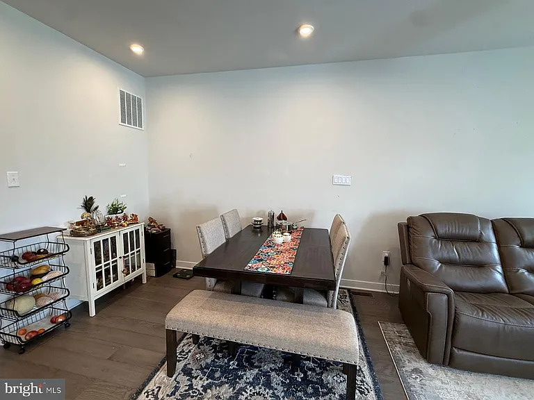 256 Chase Dr — Photo 23