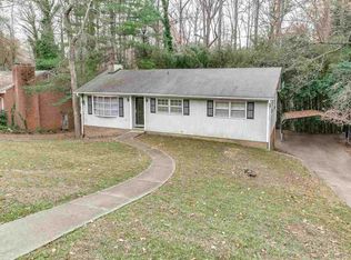 110 Applewood Ln, Spartanburg, SC 29307