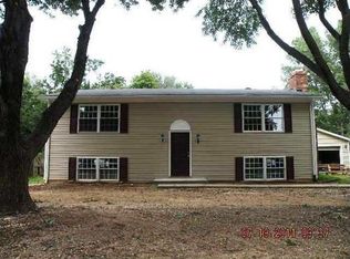 5509 Larch St, Fredericksburg, VA 22407