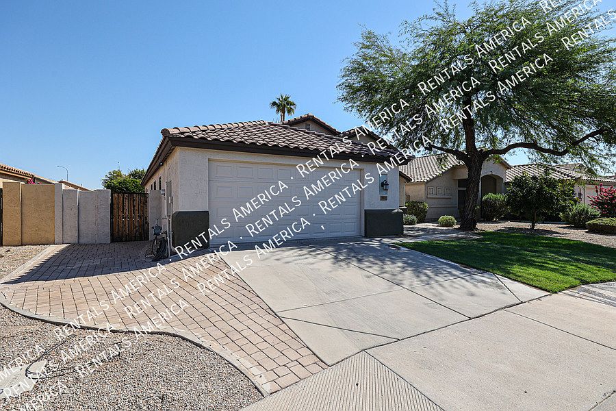 1st image of 2621 S Holguin Way