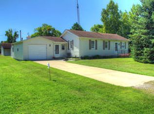 7106 Meadow Ln, Lexington, MI 48450