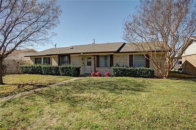 1st image of 3419 Point East Dr