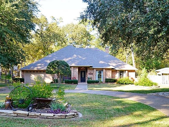 2nd image of 1531 Hideaway Ln W