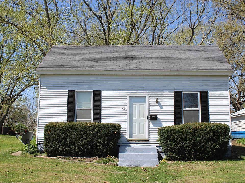 1st image of 614 S Locust St