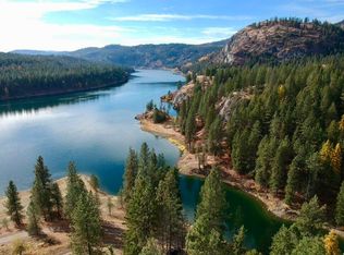 3126 China Bend Rd, Kettle Falls, WA 99141