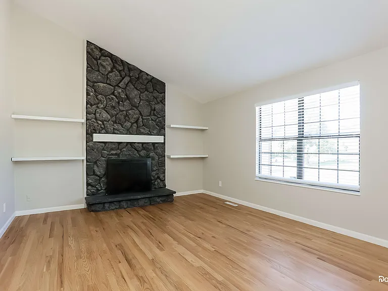 3766 S Quintero St — Photo 7