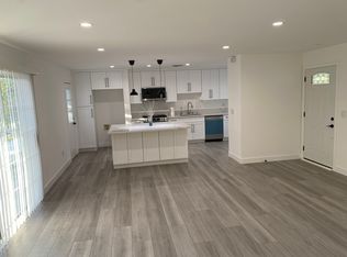 7501 Capistrano Ave, West Hills, CA 91307