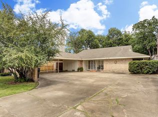 2125 Nantucket Dr, Houston, TX 77057