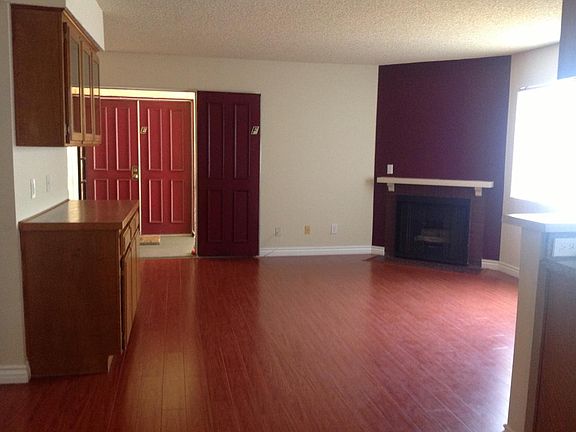 2nd image of 409 W Dryden St APT F