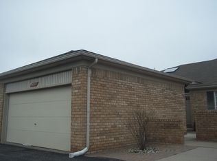 50313 Knoll Ct, Macomb, MI 48044