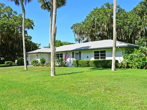 355 Highland Shores Dr, Ellenton, FL 34222