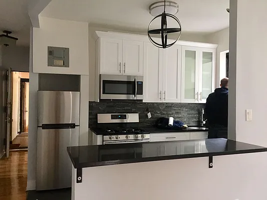 Rented by Uptown Flats LLC | media 18