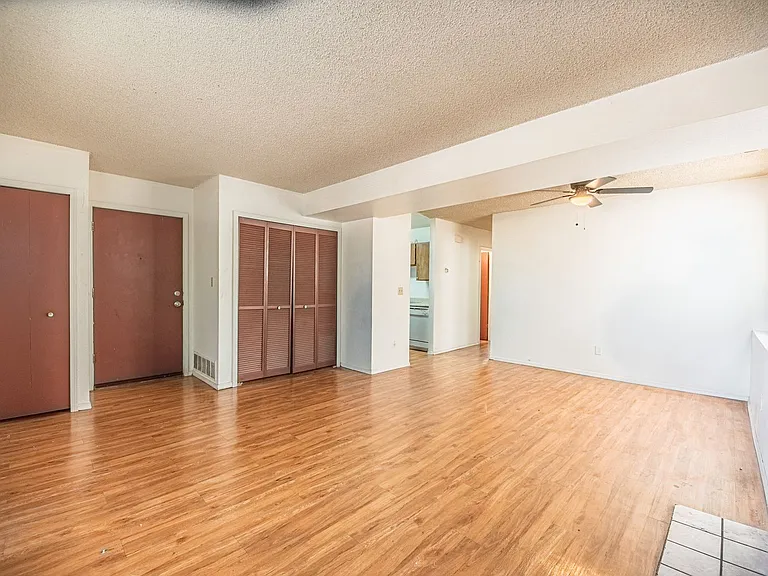 1765 Zebulon Dr #D — Photo 16