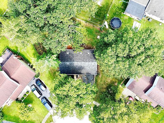 5th image of 2560 Hoover Ct