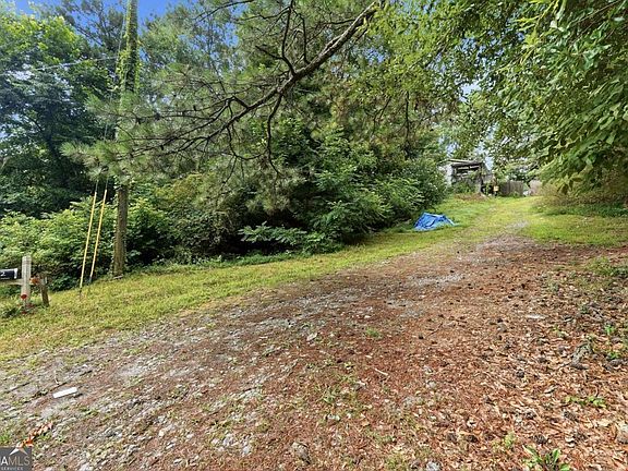 5th image of 452 Arnold Mill Rd