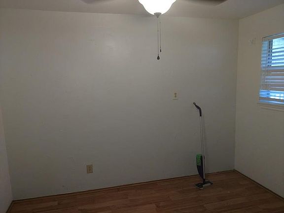 3rd image of 15510 Cypress Garden Dr #D