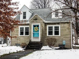 121 William St, East Rochester, NY 14445