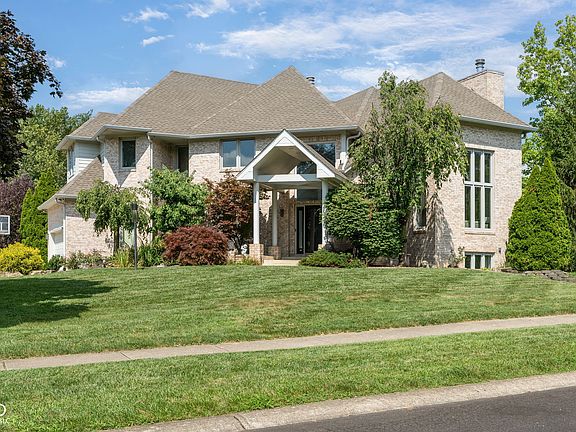 2nd image of 434 Sheffield Ct