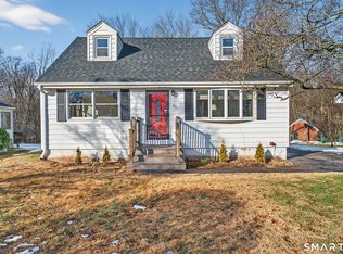 40 Sunrise Circle, Wallingford, CT 06492