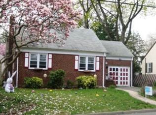 90-92 E Spring Valley Ave, Maywood, NJ 07607