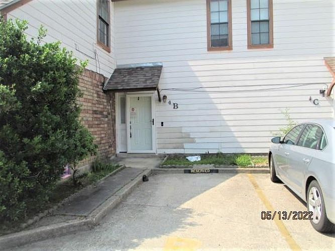 1st image of 1500 W Esplanade Ave APT 4B