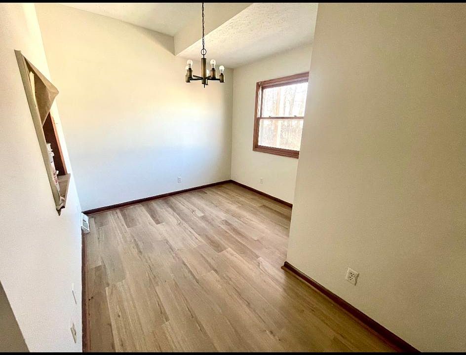 1st image of 216 N 32nd Ave APT 2