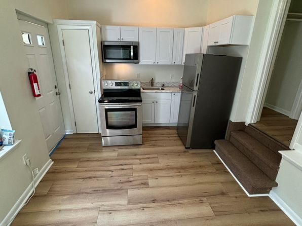 1354 New London Rd APT E