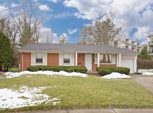 4981 Ridgecrest Dr, Cincinnati, OH 45242