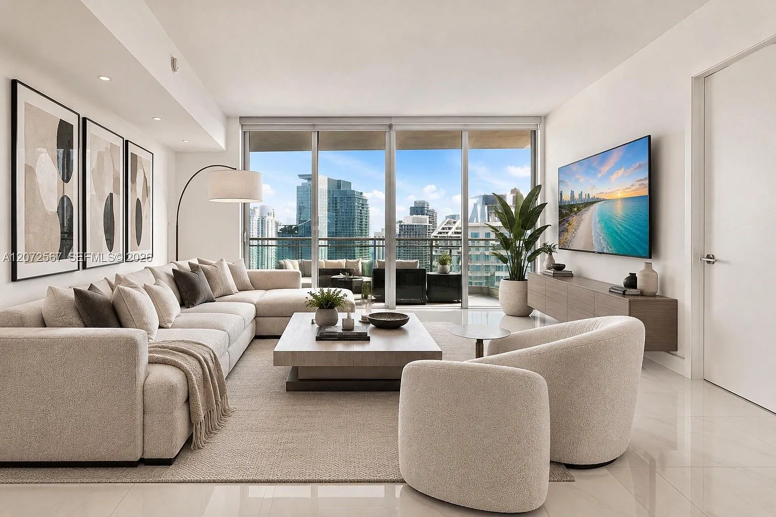 Mint Condo — Photo 2