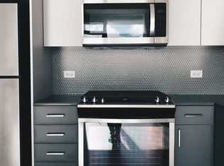 195 W Harrison St, Chicago, IL 60605