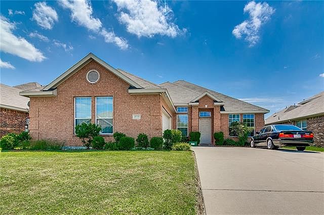 1st image of 4509 Bonnywood Dr
