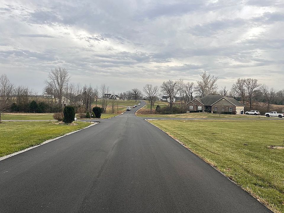 1st image of 150 Meadow Brooke Dr