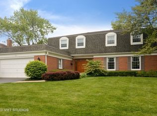 1011 W Partridge Dr, Palatine, IL 60067