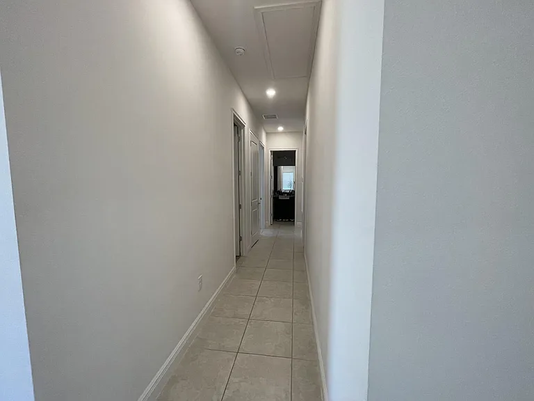 13318 Beebe Aly — Photo 3
