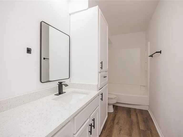6114 Wilderock Dr #D — Photo 25