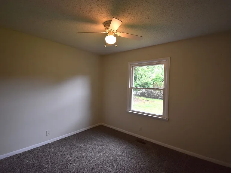 2602 Burch Rd — Photo 11