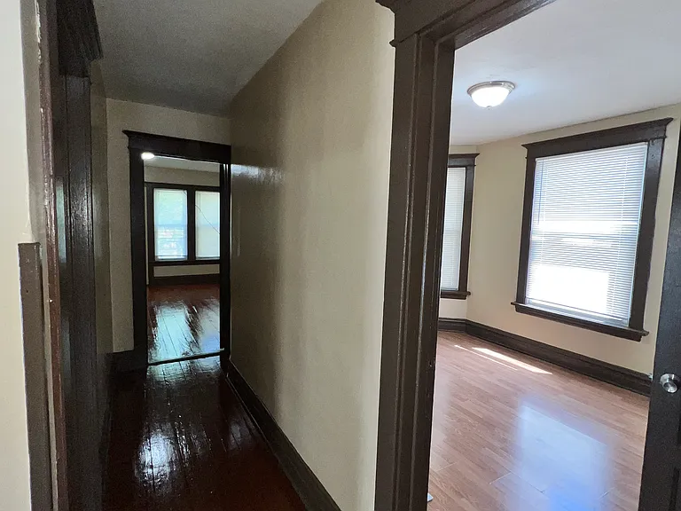 12015 S Stewart Ave — Photo 24