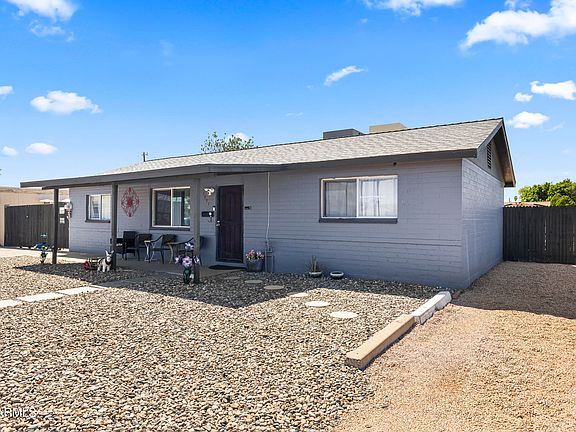 3rd image of 3307 W WILLOW Avenue