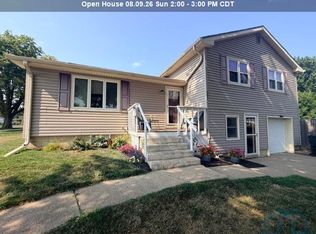 202 N 6th St, Mapleton, IA 51034