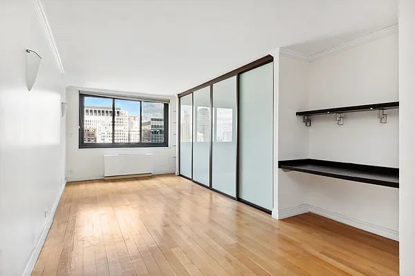 Rented by Corcoran | media 25