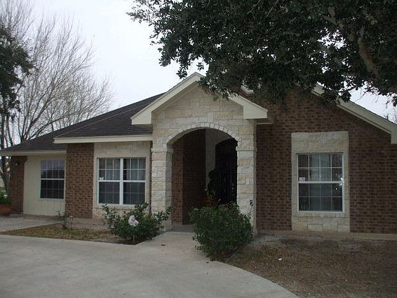 2nd image of 922 Jay Dr N