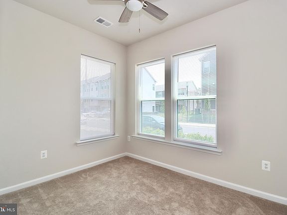 3rd image of 3386 Cormorant Dr