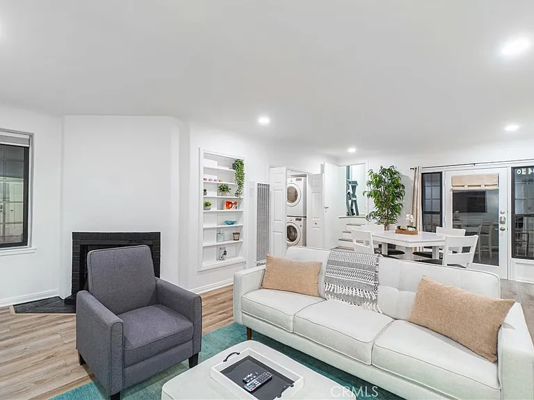 3430 Hermosa Ave — Photo 13