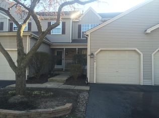 1540 Foxcroft Dr, Aurora, IL 60506