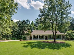 395 Huff Lake Rd, Bogart, GA 30622