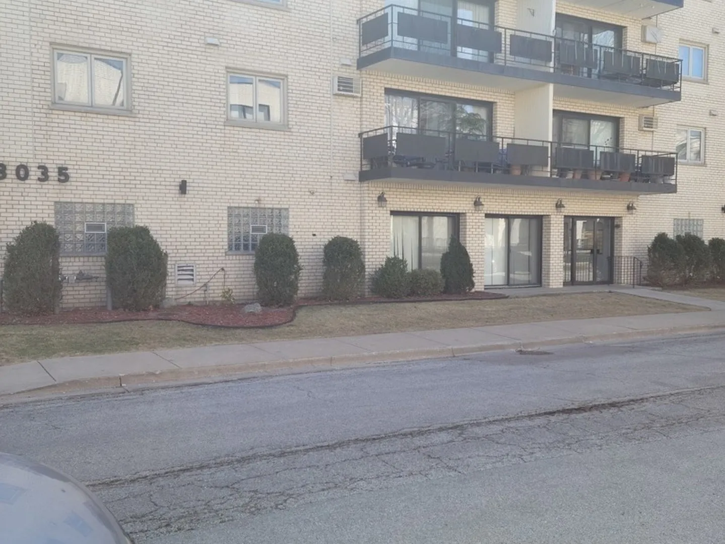8035 Oconnor Dr APT 2E photo 1