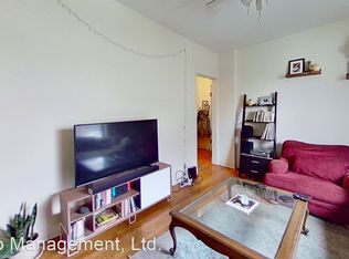 1952 W Belle Plaine Ave #1, Chicago, IL 60613