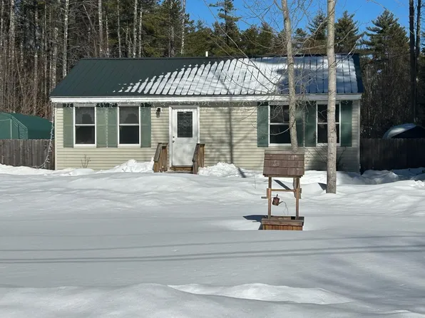 21 Leisure Drive, Ossipee, NH 03814